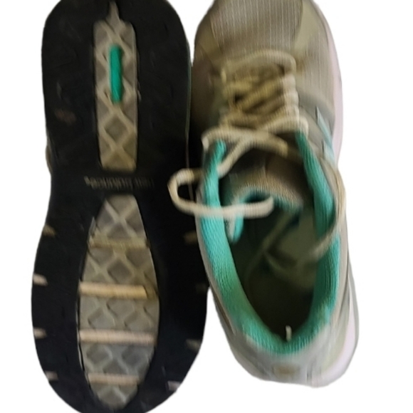 GREAT New Balance 1540 V2 Shoes🎗(COPY) - Picture 7 of 14